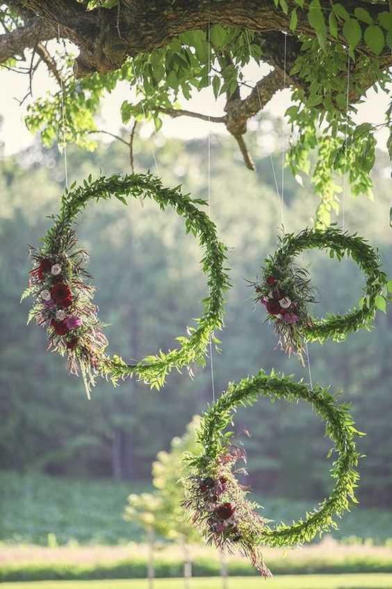 ghirlande "hula hoop" per decorare il matrimonio