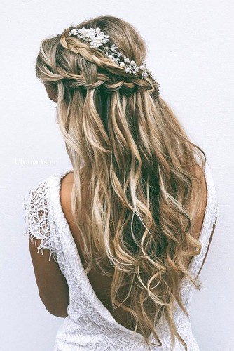  sposa con i capelli lunghi