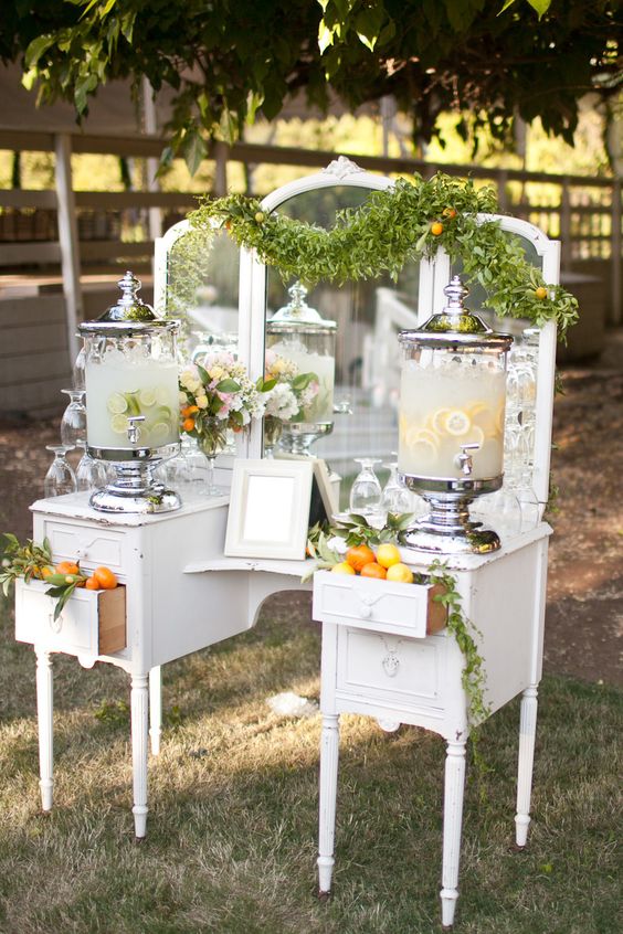 Decorare le nozze con oggetti vintage