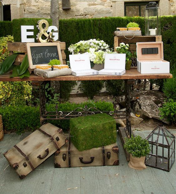 Decorare le nozze con i bauli