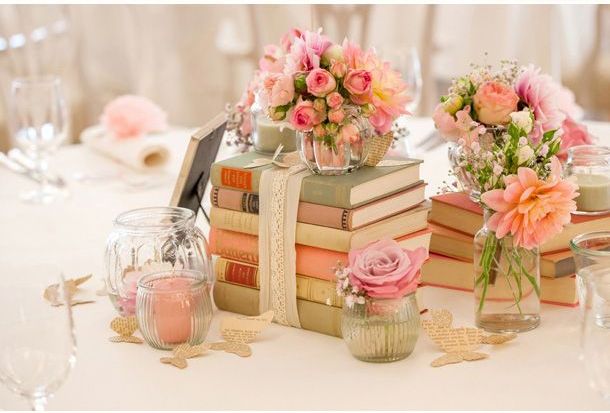 decorare il matrimonio con i libri