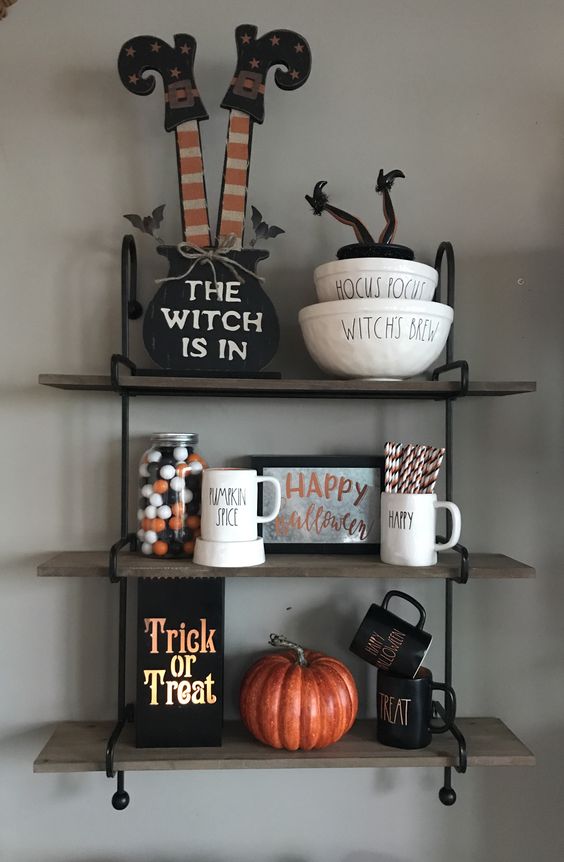 Decorare la casa per Halloween