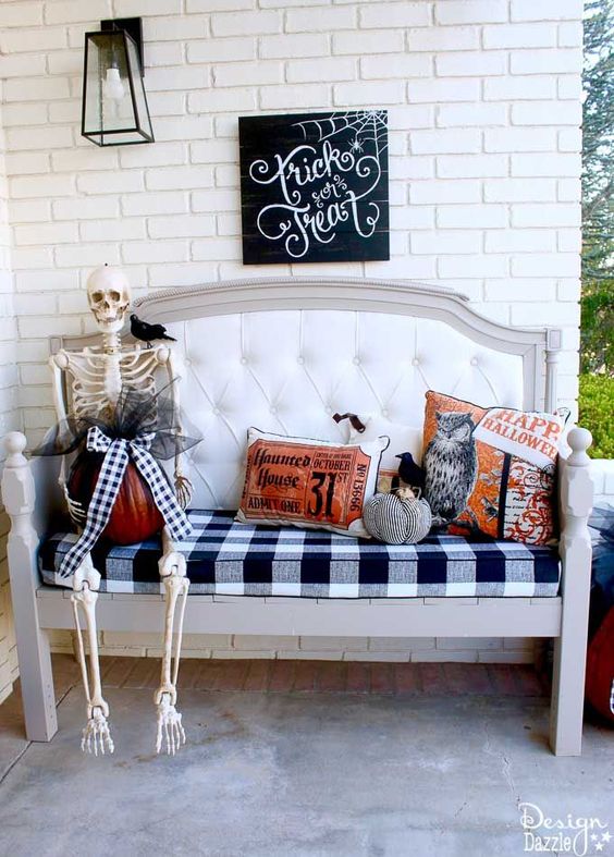 Decorare la casa per Halloween