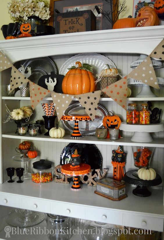 Decorare la casa per Halloween