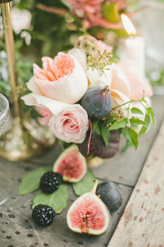 Fichi e melograni per il matrimonio autunnale