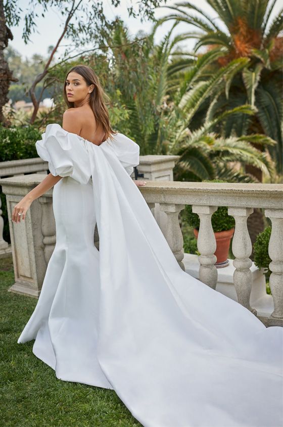 Monique Lhuillier primavera 2021 