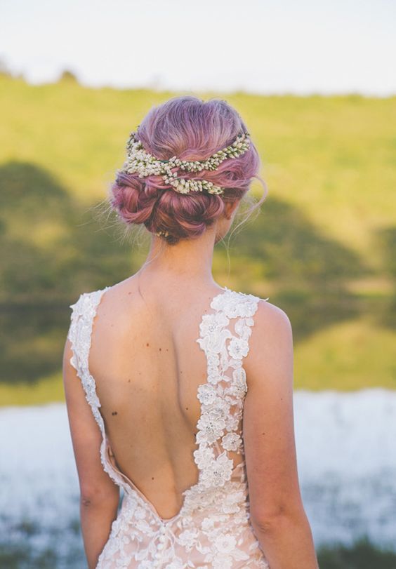 La sposa dai capelli colorati